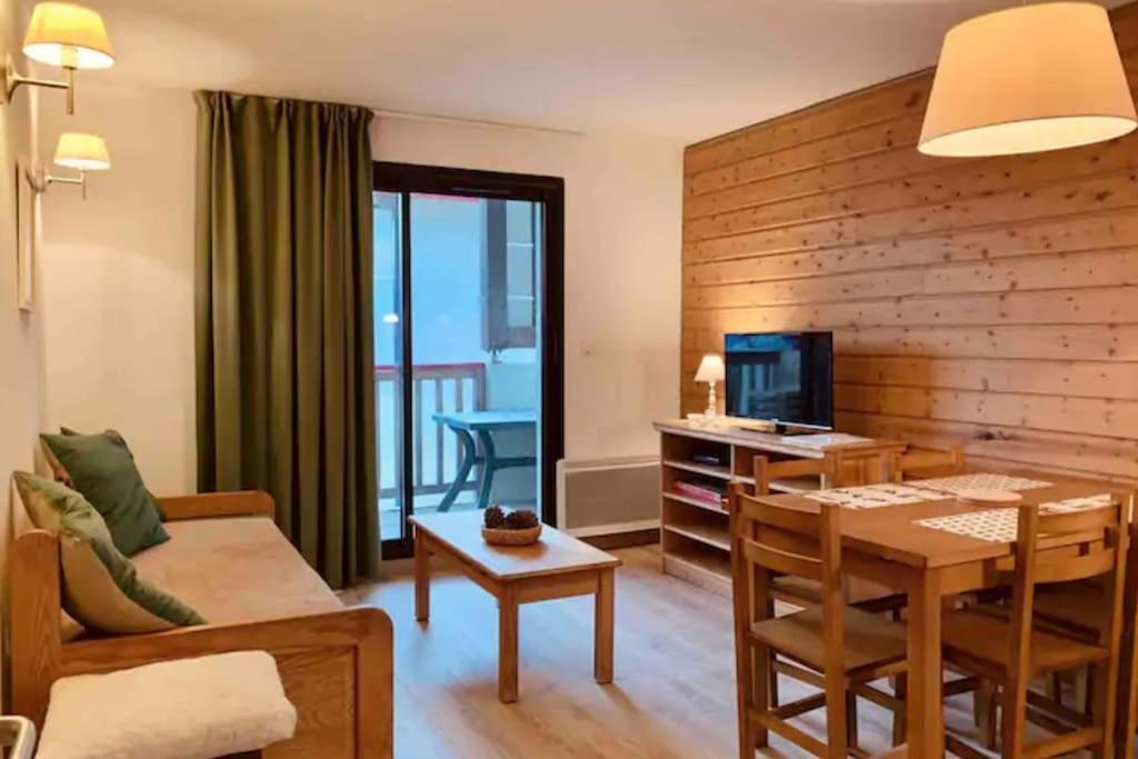 Charmant T3 Avec Vue Montagne Et Parking Privatif Font-Romeu-Odeillo-Via Екстер'єр фото